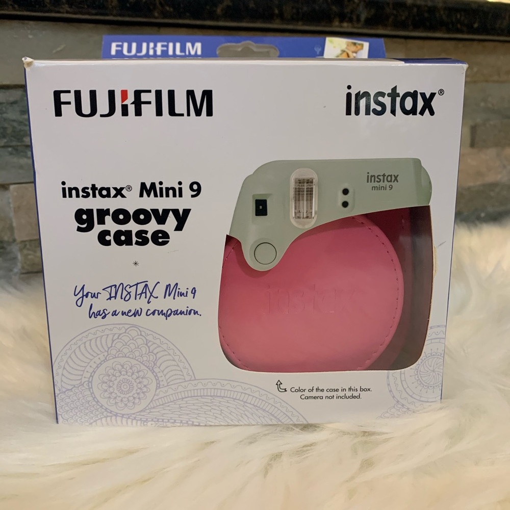 NIB Fujifilm Instax Mini 9 Groovy Case- Pink 📸 - Picture 3 of 4